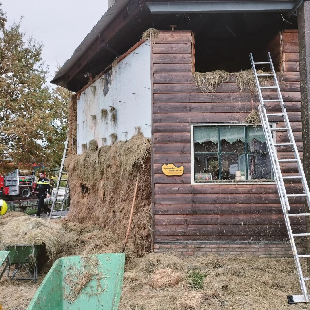 Featured image for “Brand verwoest receptie en streekwinkel”